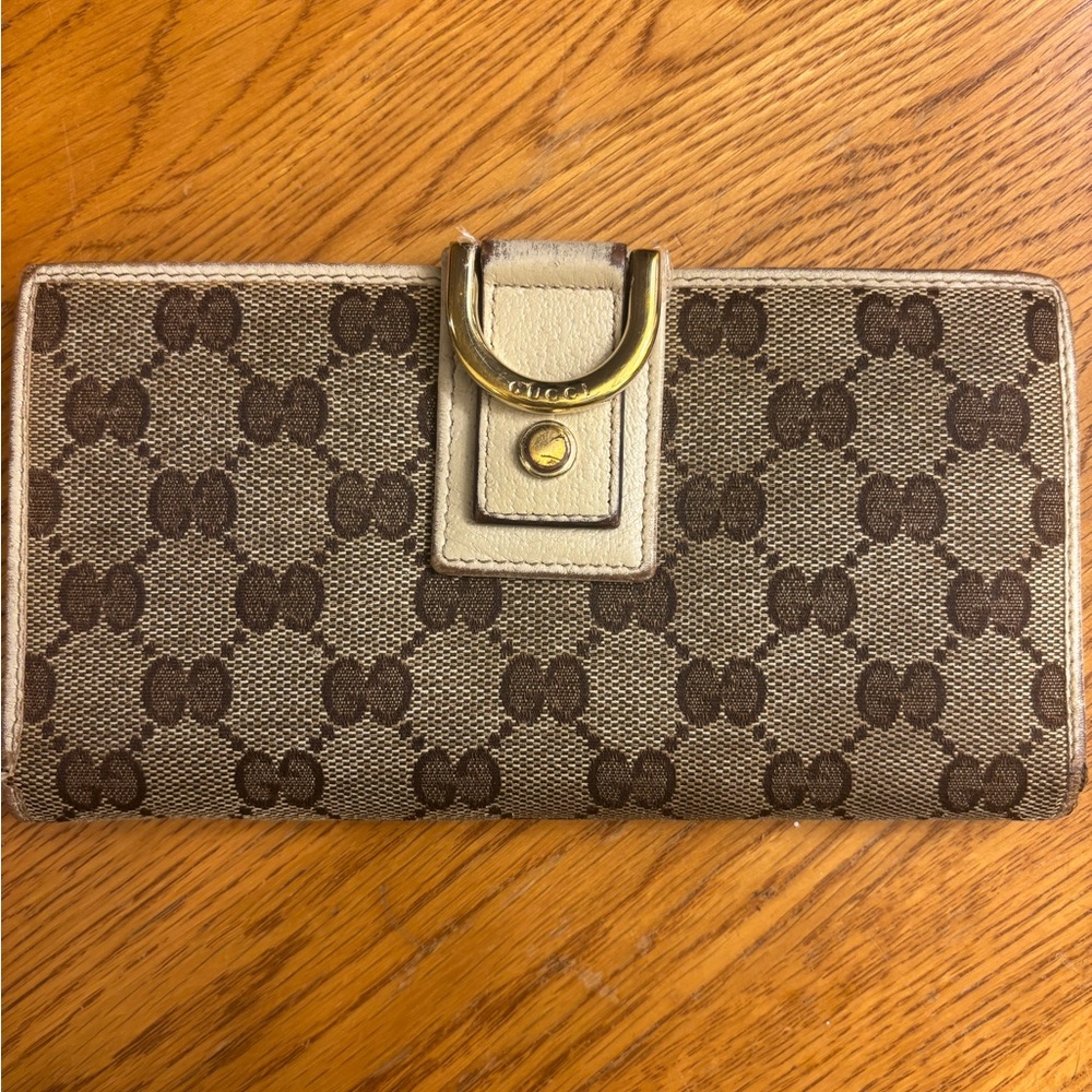 Gucci Beige and Brown GG Canvas Wallet